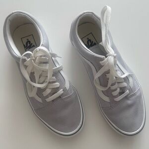 LIGHTLY WORN Old Skool Vans